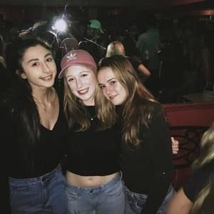 Meet your Posher, Jillian